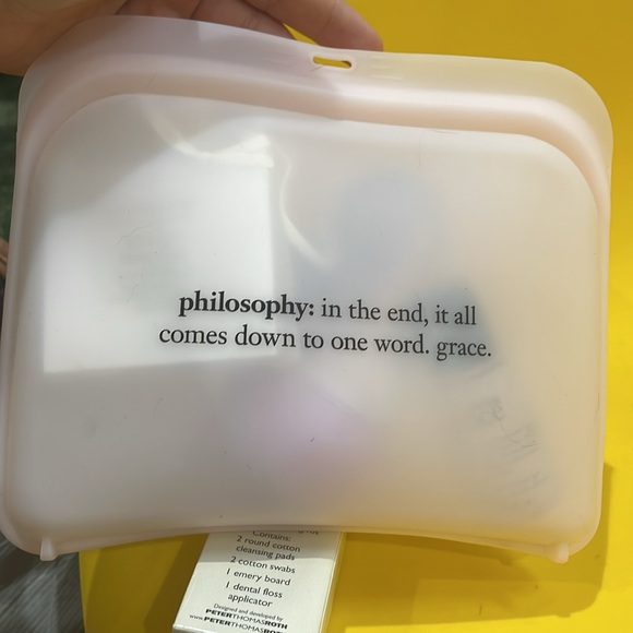 Philosophy Silicone Toiletry Pouch Goodie Bundle (5 items) - Picture 2 of 8